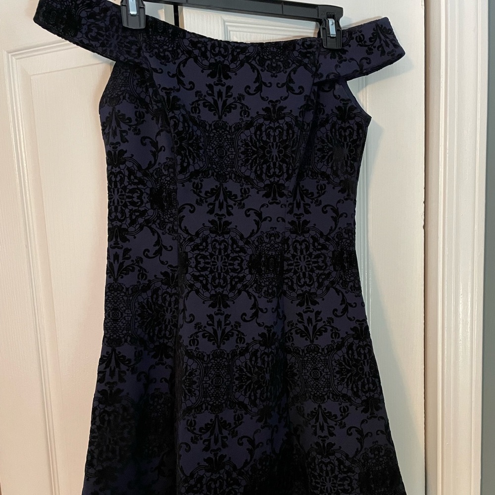 Womens blue and black velvet design cocktail dress Teeze Me size 9/10